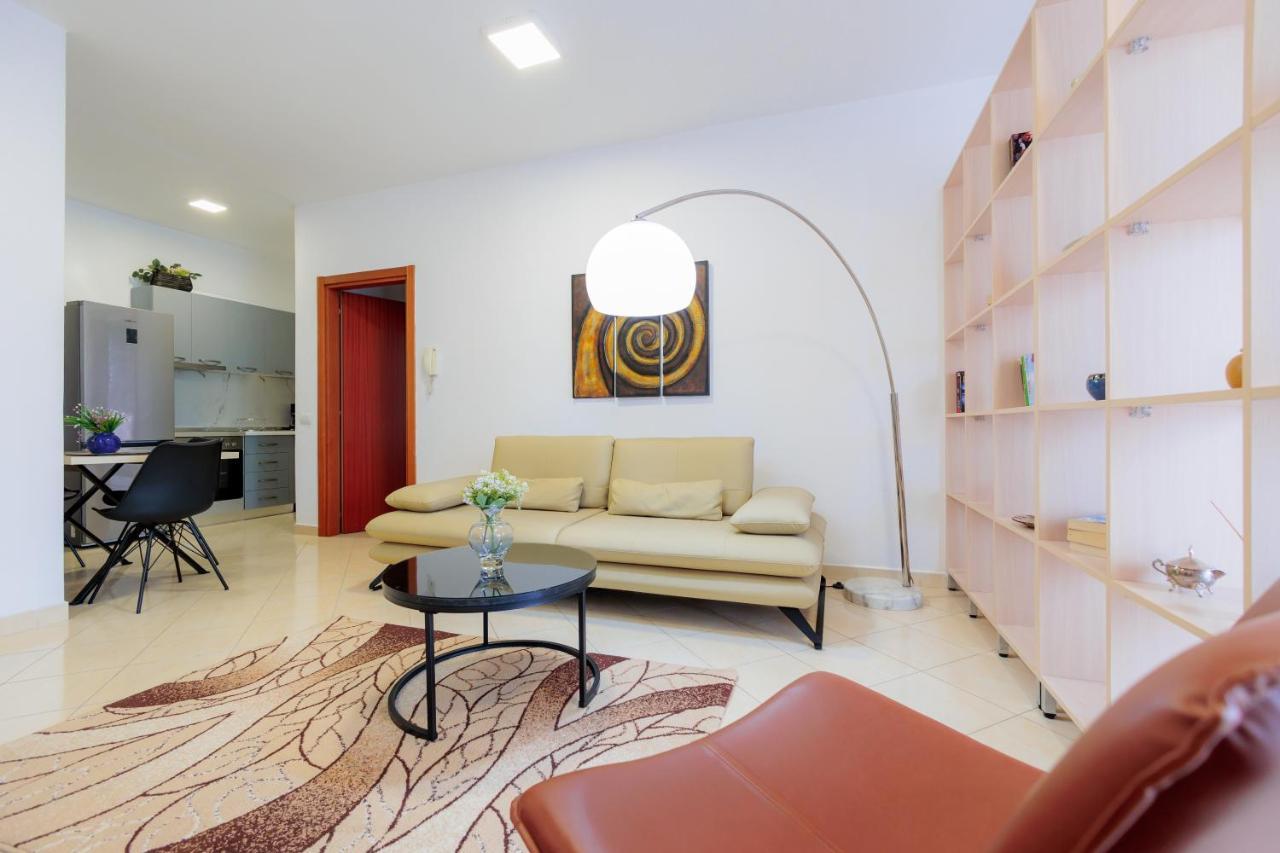 Center 12 Tirana